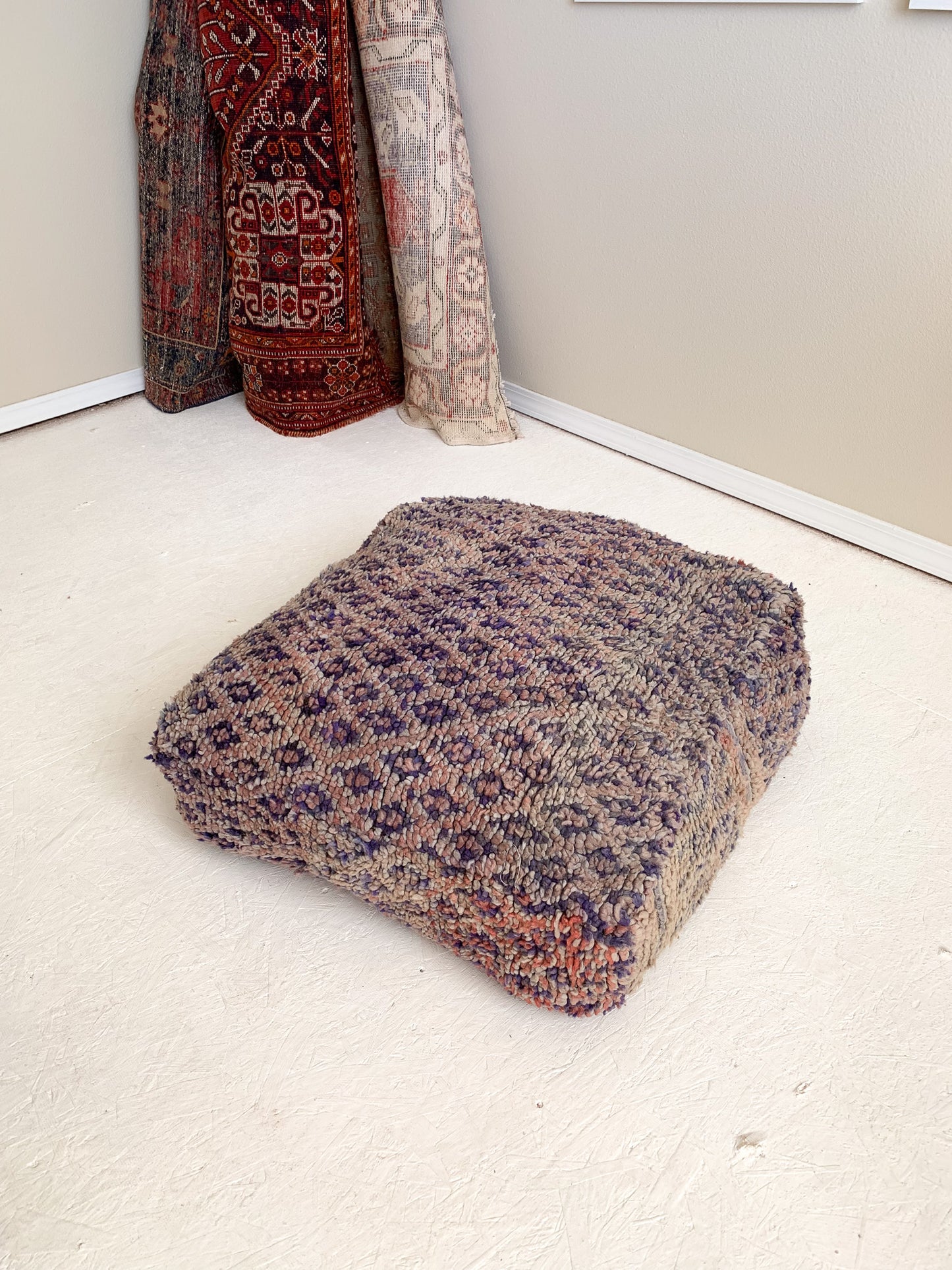 Moroccan Rug Floor Pouf / Pet Bed #336