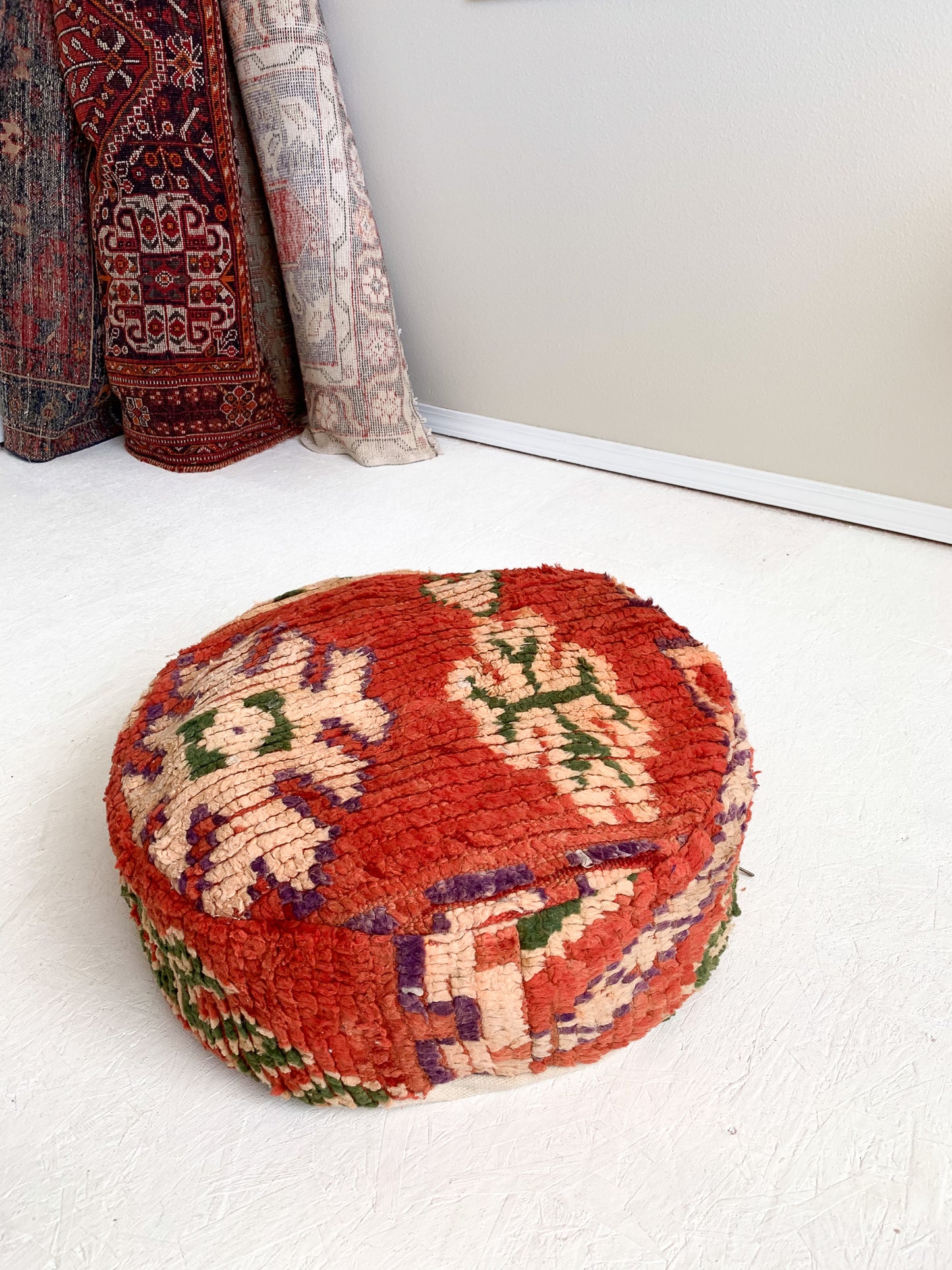 Moroccan Rug Floor Pouf / Pet Bed #339