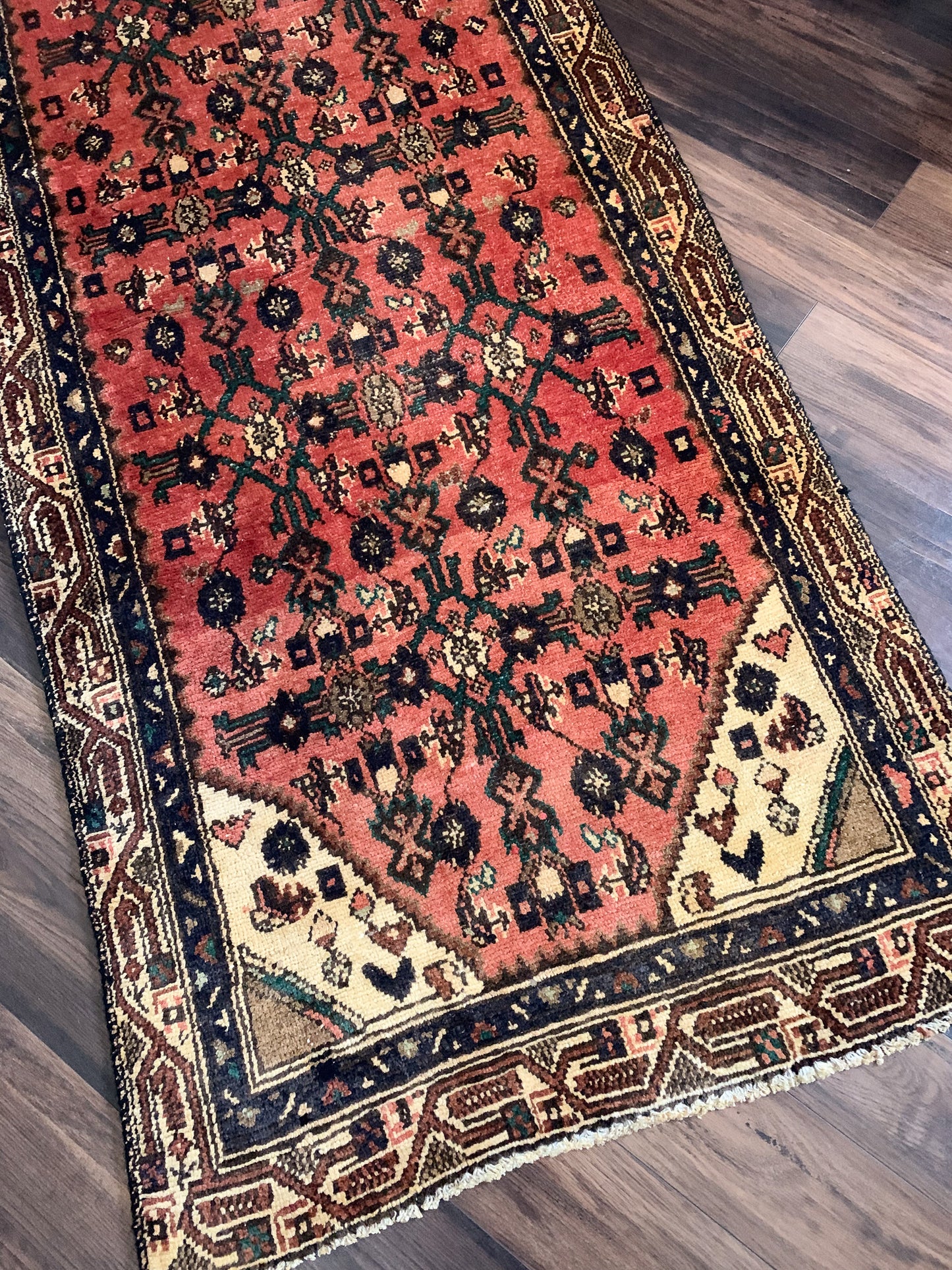 Vintage Persian Runner Rug No. R1179 - 3.2' x 9.0'