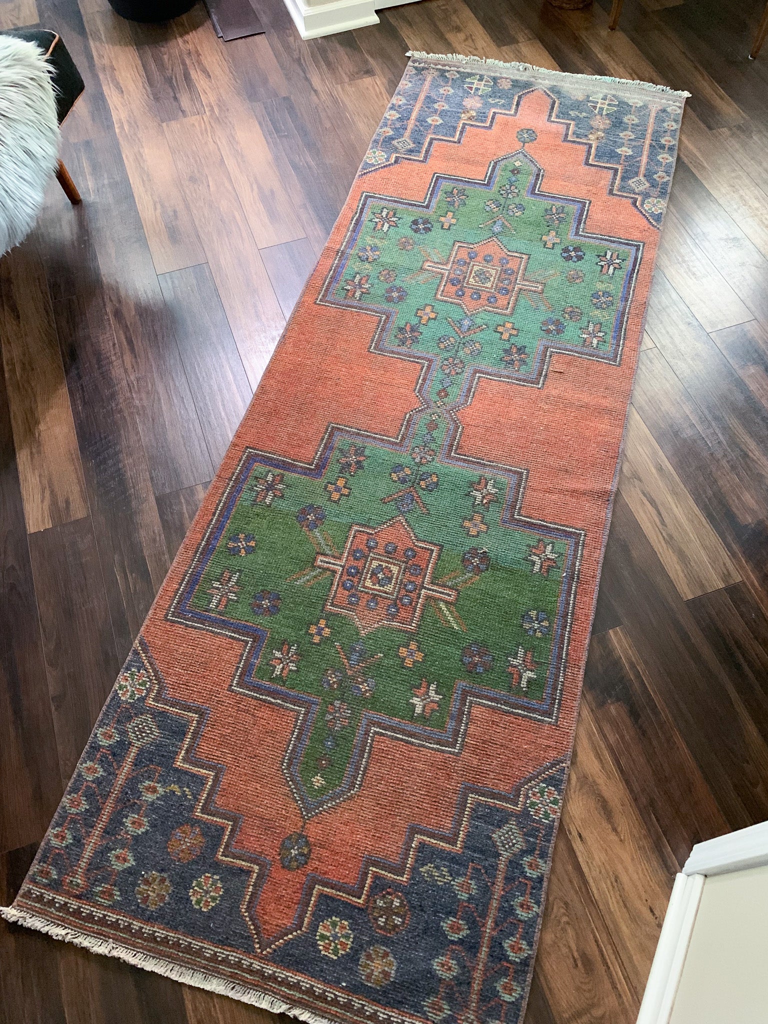 Vintage Turkish Runner Rug No. R1183 - 2.8' x 8.5' – Velvet