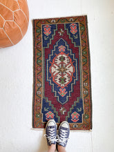 Load image into Gallery viewer, No. 564 - 1.7&#39; x 3.4&#39; Vintage Turkish Mini Rug
