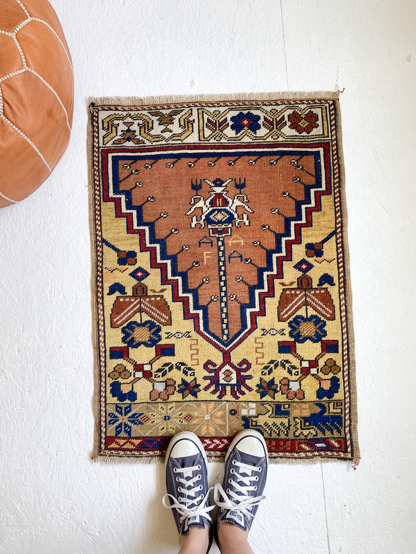 No. 565 - 2.0' x 2.8' Vintage Turkish Mini Rug