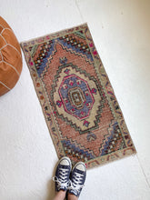 Load image into Gallery viewer, No. 568 - 1.7&#39; x 3.2&#39; Vintage Turkish Mini Rug
