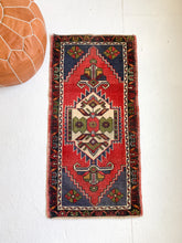 Load image into Gallery viewer, No. 577 - 1.8&#39; x 3.7&#39; Vintage Turkish Mini Rug
