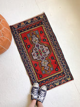 Load image into Gallery viewer, No. 585 - 1.8&#39; x 3.3&#39; Vintage Turkish Mini Rug
