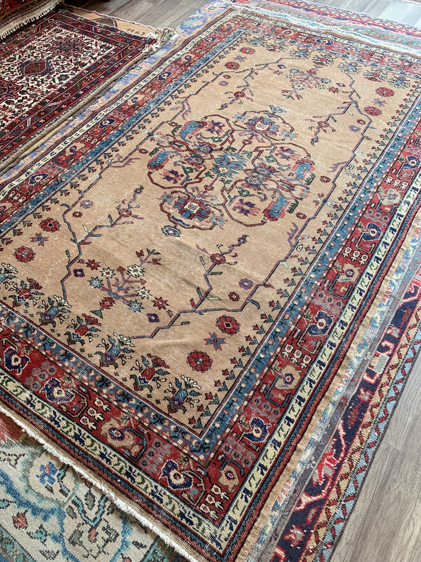 No. A1135 - 4.9' x 8.0' Vintage Turkish Area Rug