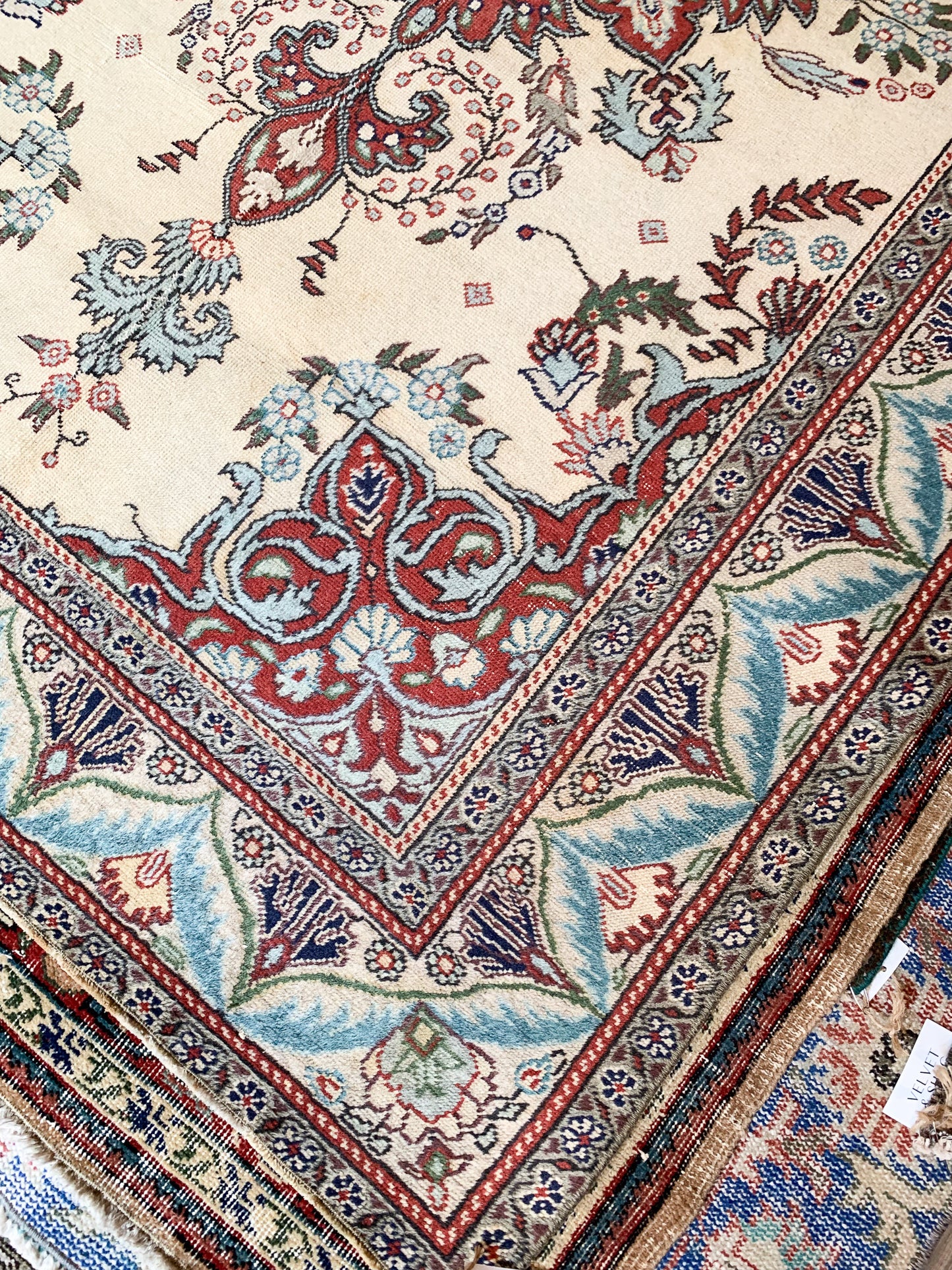 No. A1134 - 4.7' x 7.1' Vintage Turkish Area Rug