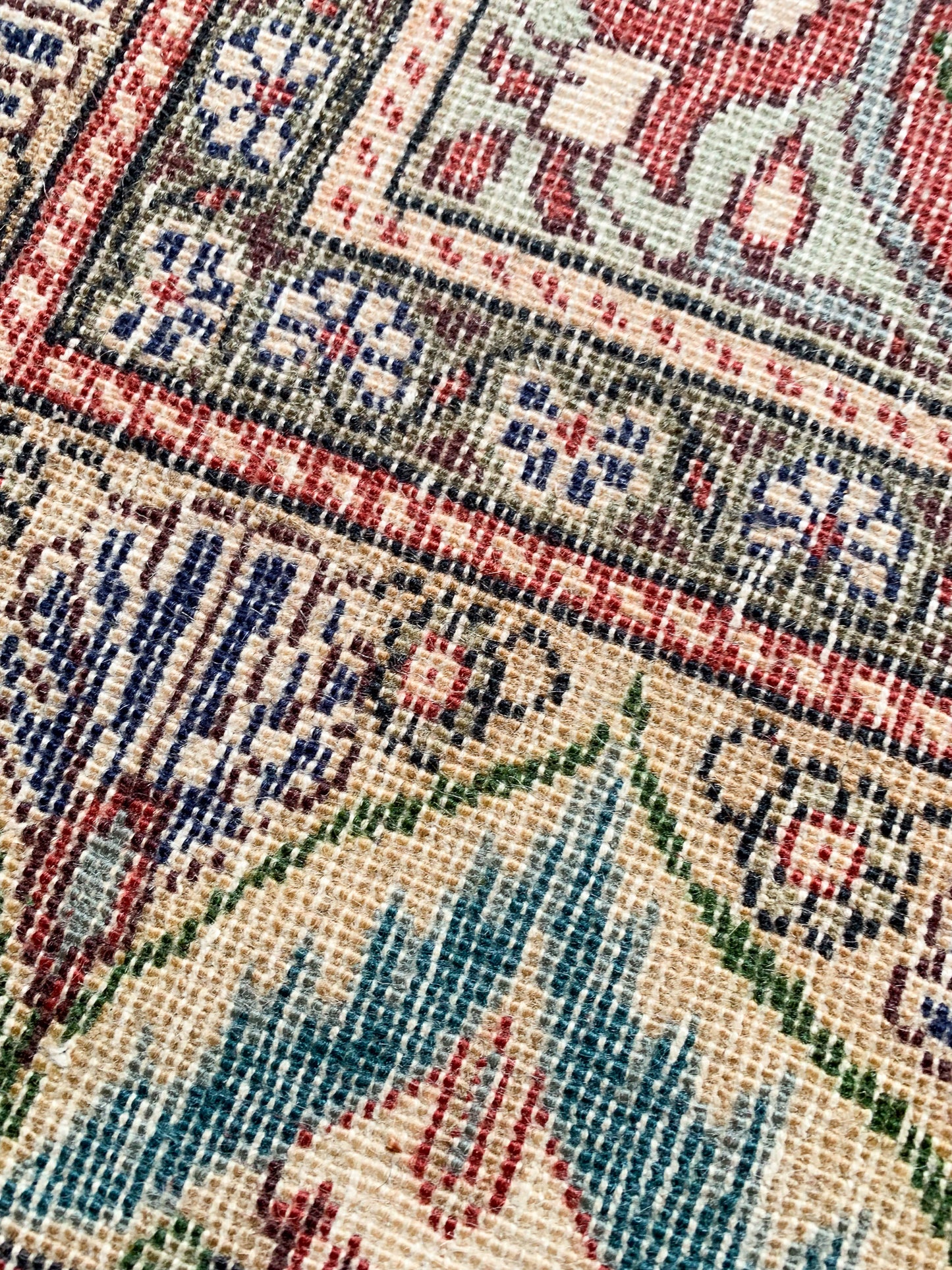 No. A1134 - 4.7' x 7.1' Vintage Turkish Area Rug