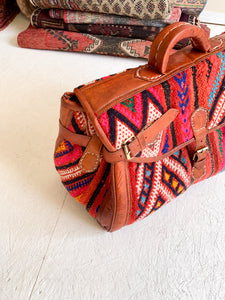 No. BAG 153 - Moroccan Handmade Rug & Leather Briefcase/Messenger Bag