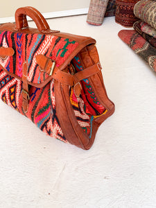 No. BAG 153 - Moroccan Handmade Rug & Leather Briefcase/Messenger Bag