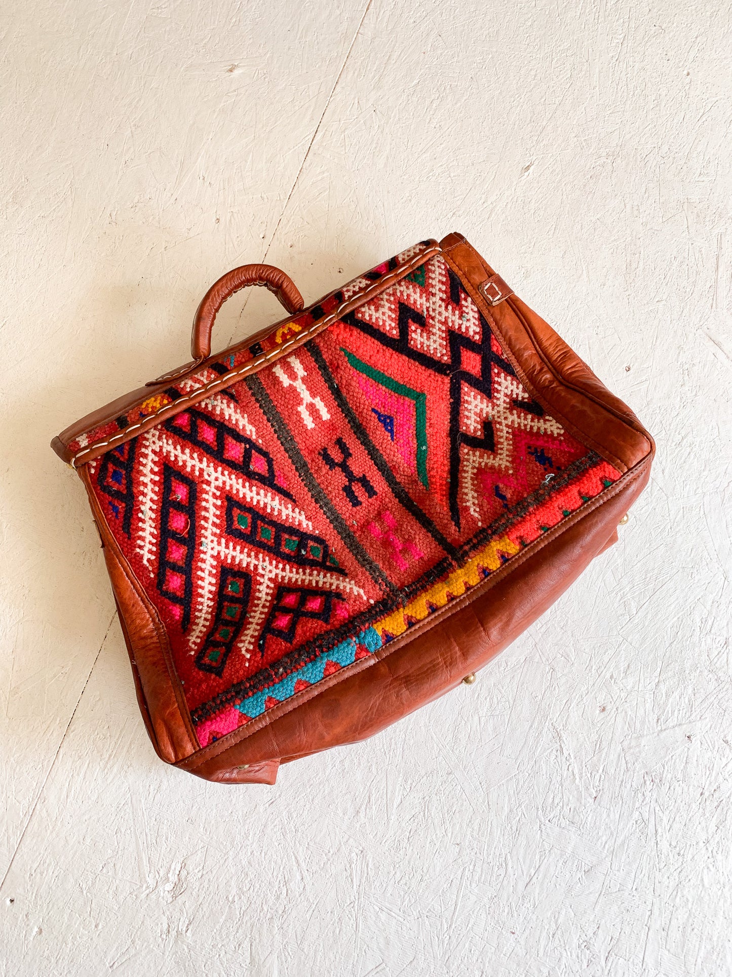 No. BAG 153 - Moroccan Handmade Rug & Leather Briefcase/Messenger Bag