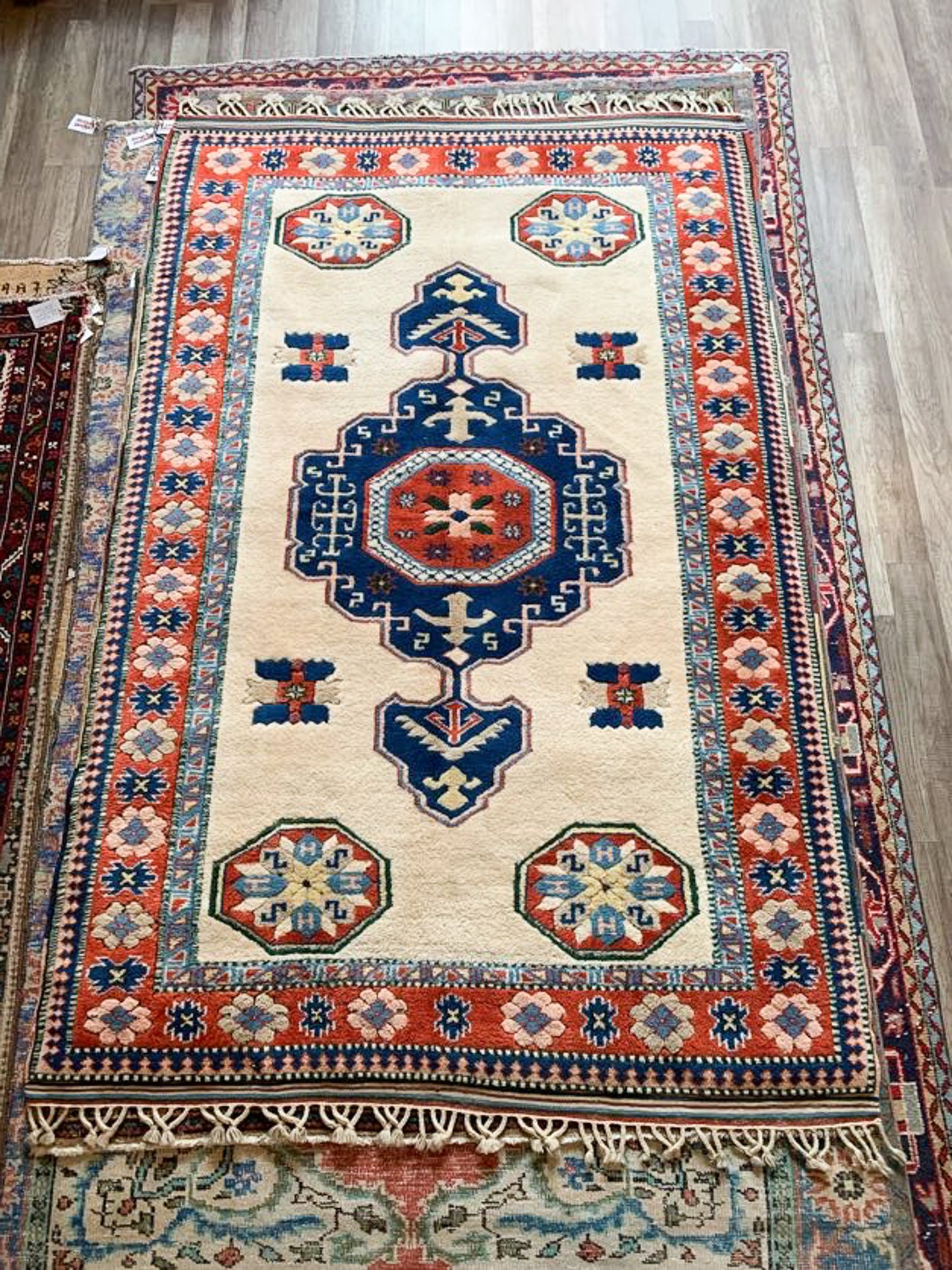 No. A1132 - 5.1' x 7.8' Vintage Turkish Area Rug