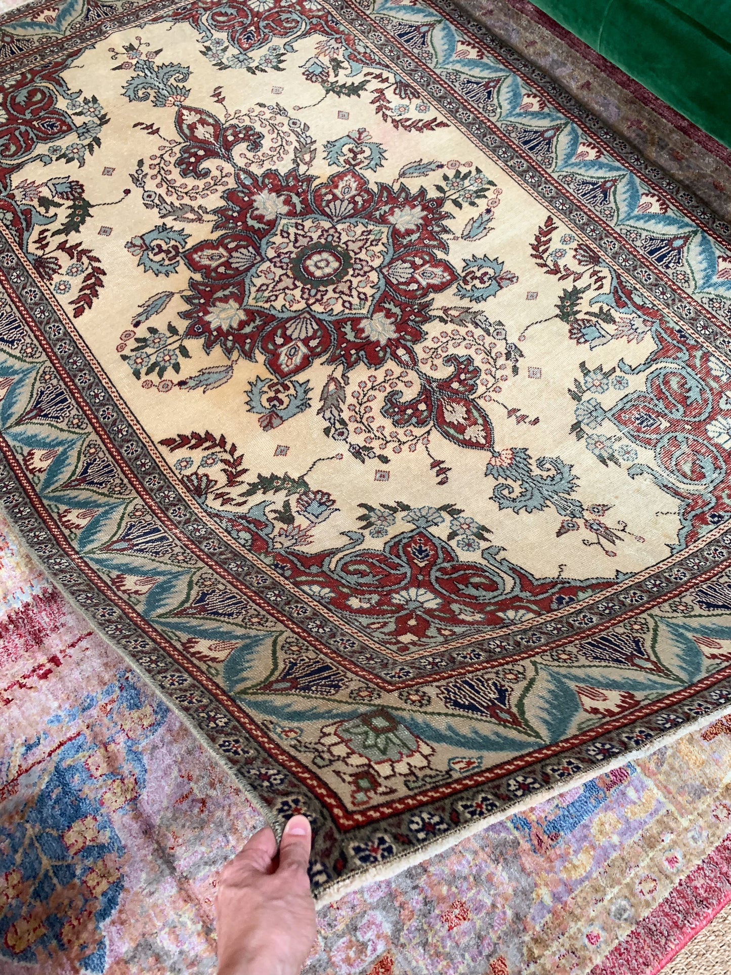 No. A1134 - 4.7' x 7.1' Vintage Turkish Area Rug