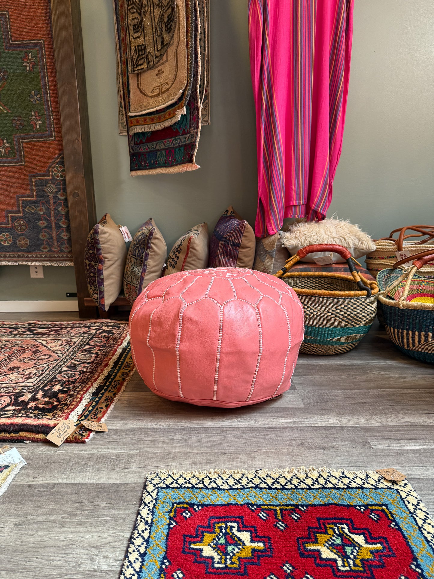 Moroccan Ottoman pouf - Handmade Leather Pouf: Pink