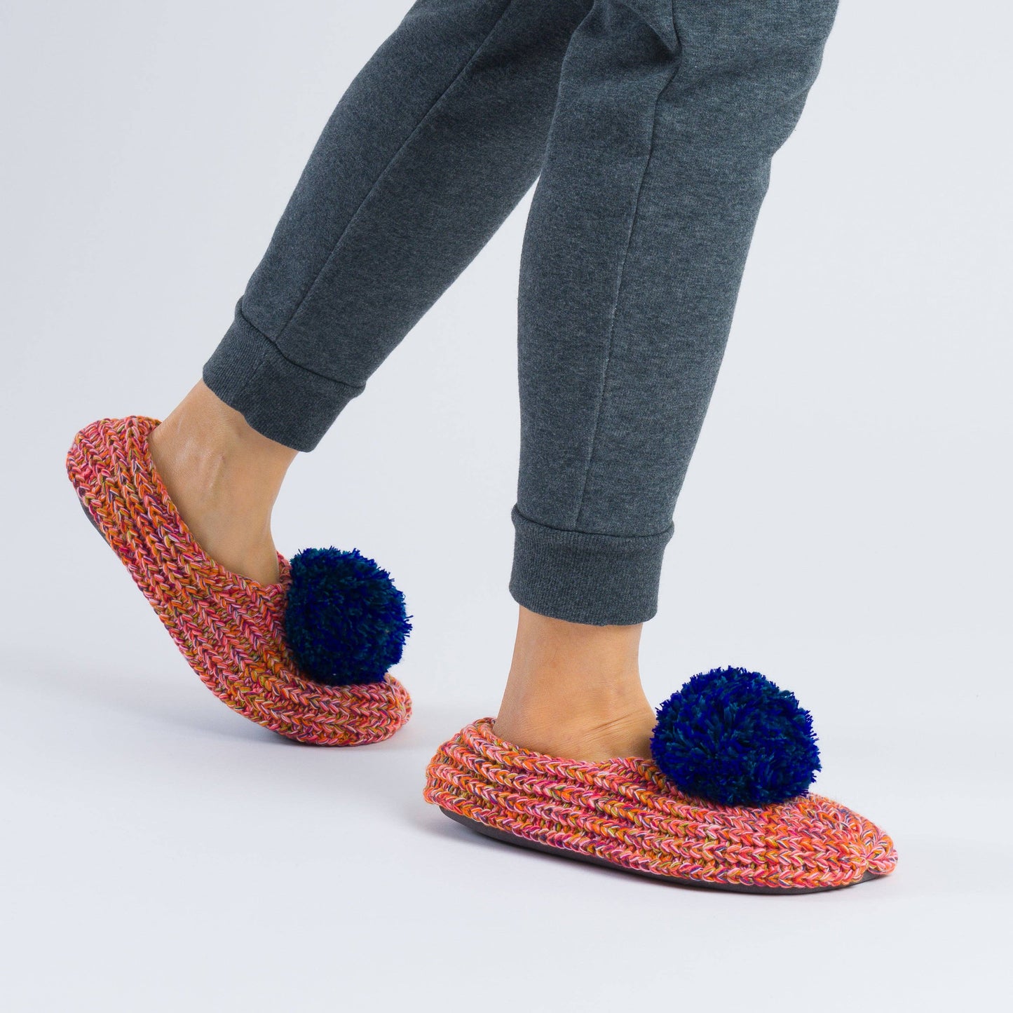 Super Mix Pom Knit Slippers: Red / M/L - W 8-10