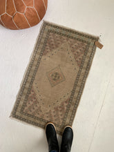 Load image into Gallery viewer, Wrenley - 1.9&#39; x 3.3&#39; Vintage Turkish Mini Rug
