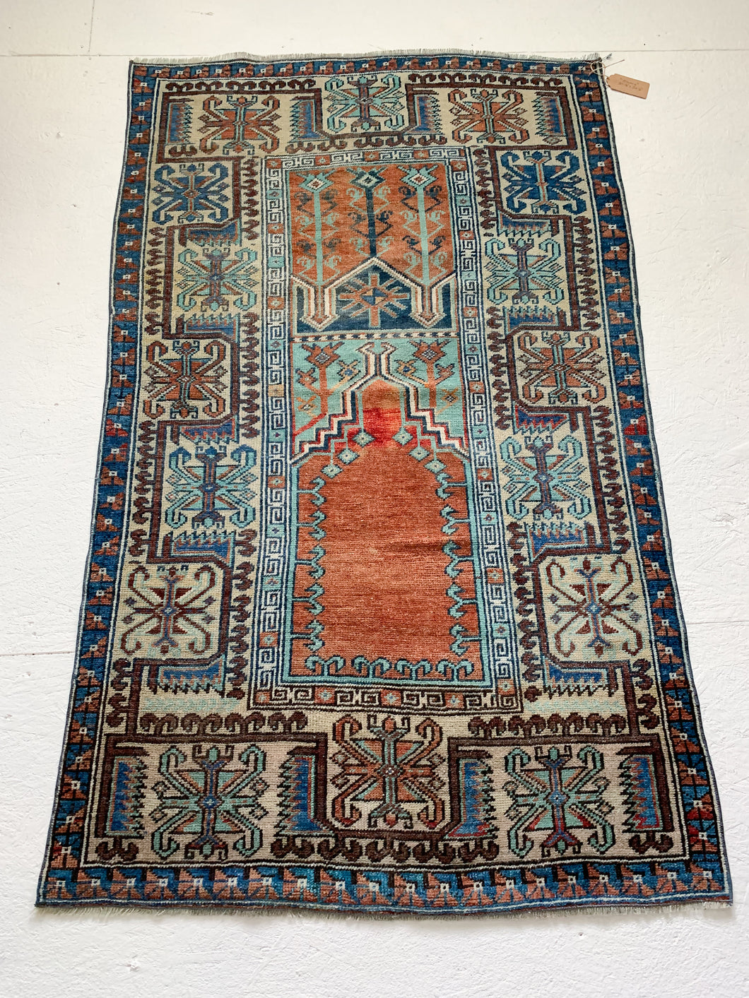 Emery - 3.1' x 5.3' Vintage Turkish Area Rug