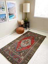 Load image into Gallery viewer, Maeve - 4.0&#39; x 5.6&#39; Vintage Turkish Area Rug
