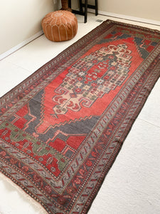 Sloane - 4.4' x 9.5' Vintage Turkish Area Rug