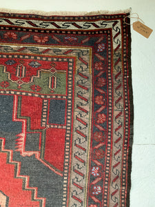 Sloane - 4.4' x 9.5' Vintage Turkish Area Rug