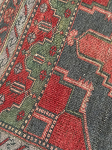 Sloane - 4.4' x 9.5' Vintage Turkish Area Rug
