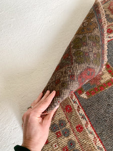 Marianne - 3.6' x 7.5' Vintage Turkish Area Rug