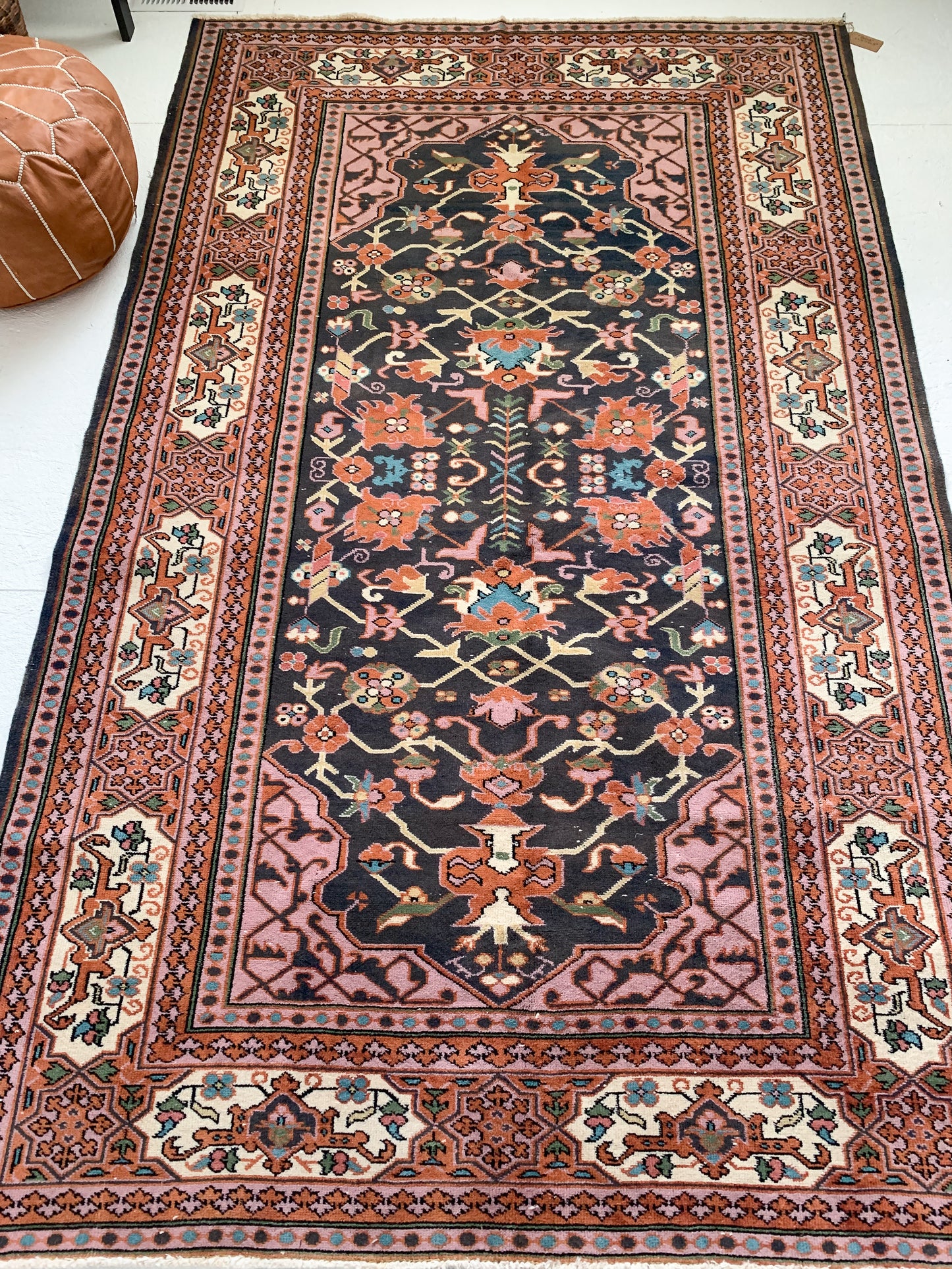 Selma - 5.3' x 8.5' Vintage Turkish Area Rug