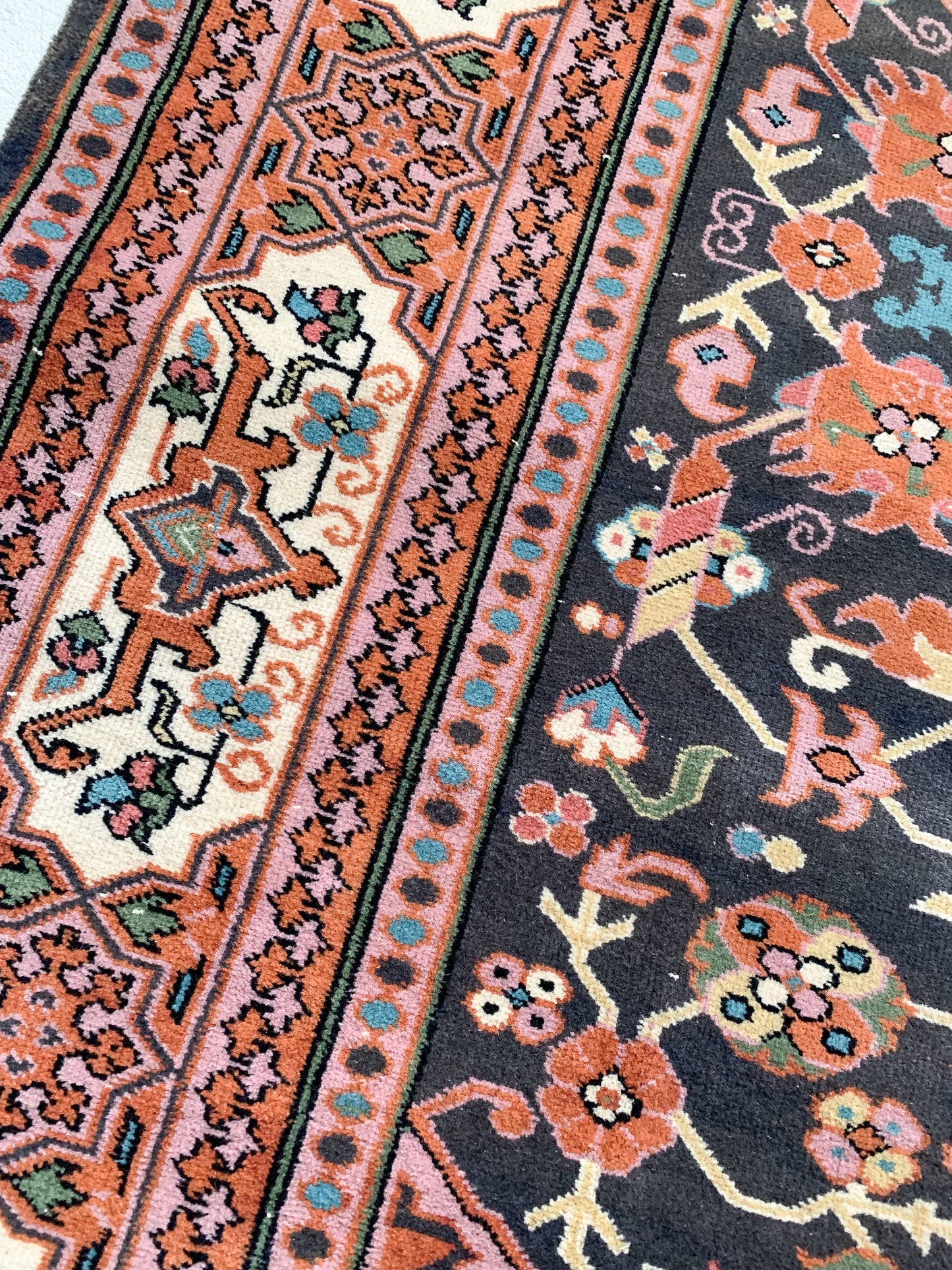 Selma - 5.3' x 8.5' Vintage Turkish Area Rug