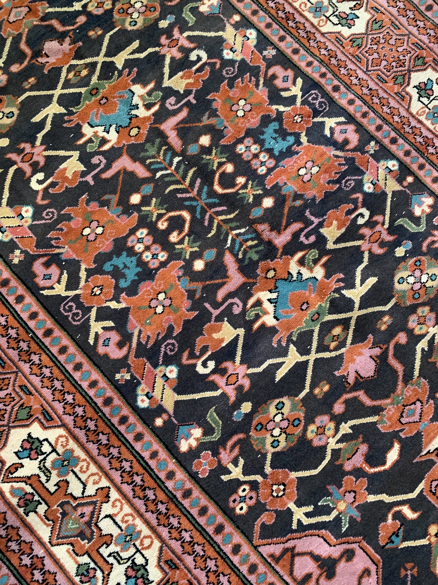 Selma - 5.3' x 8.5' Vintage Turkish Area Rug