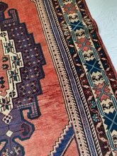 Load image into Gallery viewer, Trina - 4.7&#39; x 7.8&#39; Vintage Turkish Area Rug
