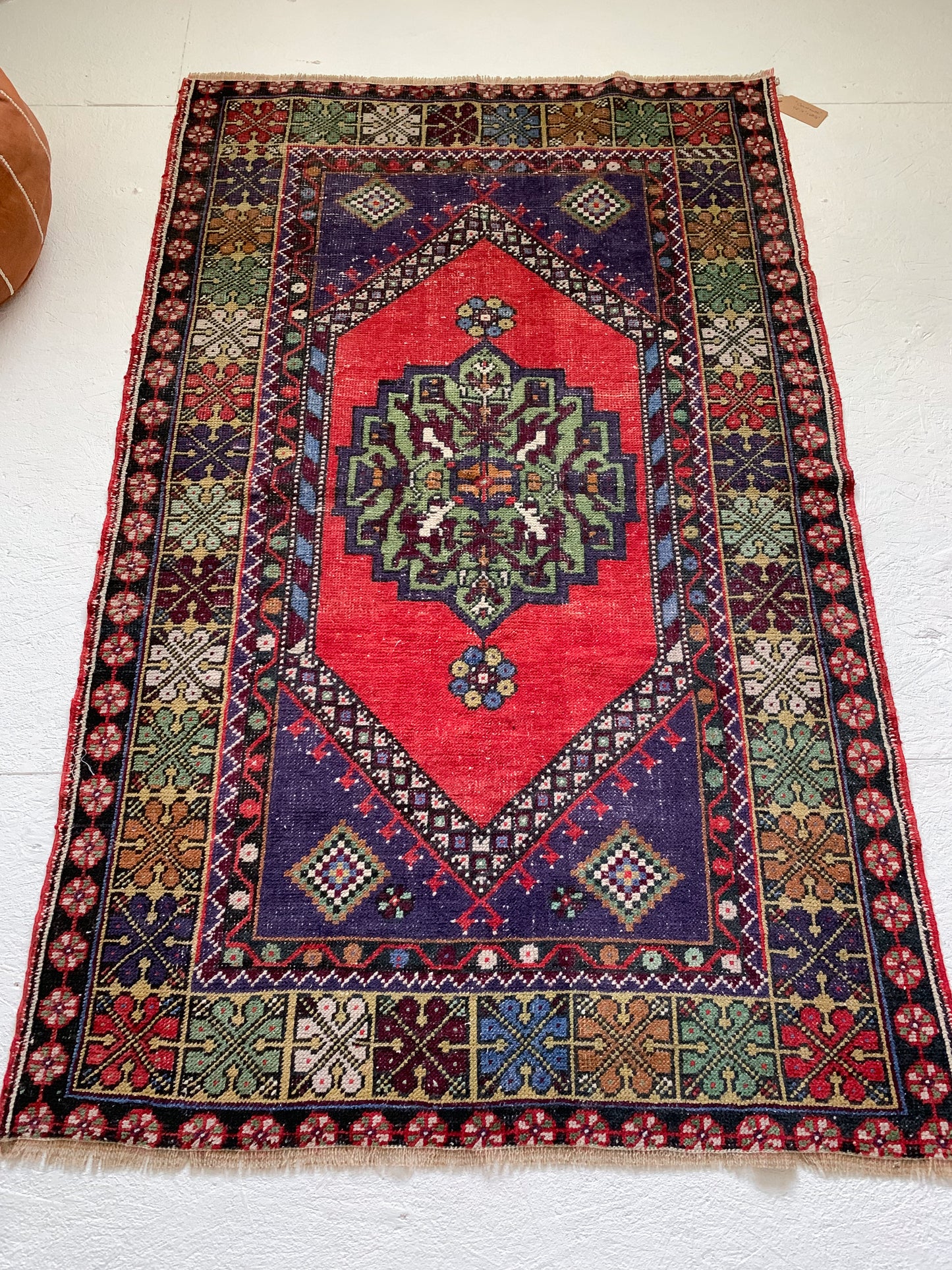 Constance - 3.5' x 5.7' Vintage Turkish Area Rug