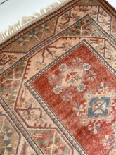 Load image into Gallery viewer, Candace - 5.1&#39; x 8.4&#39; Vintage Turkish Area Rug
