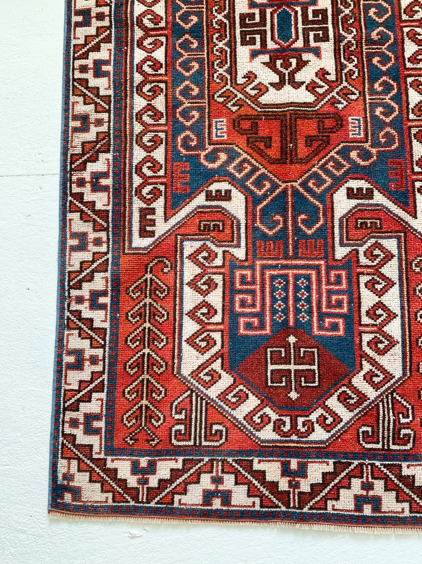 Ella - 3.3' x 6.8' Vintage Turkish Runner Rug