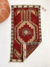Load image into Gallery viewer, No. 508 - 1.8&#39; x 3.5&#39; Vintage Turkish Mini Rug
