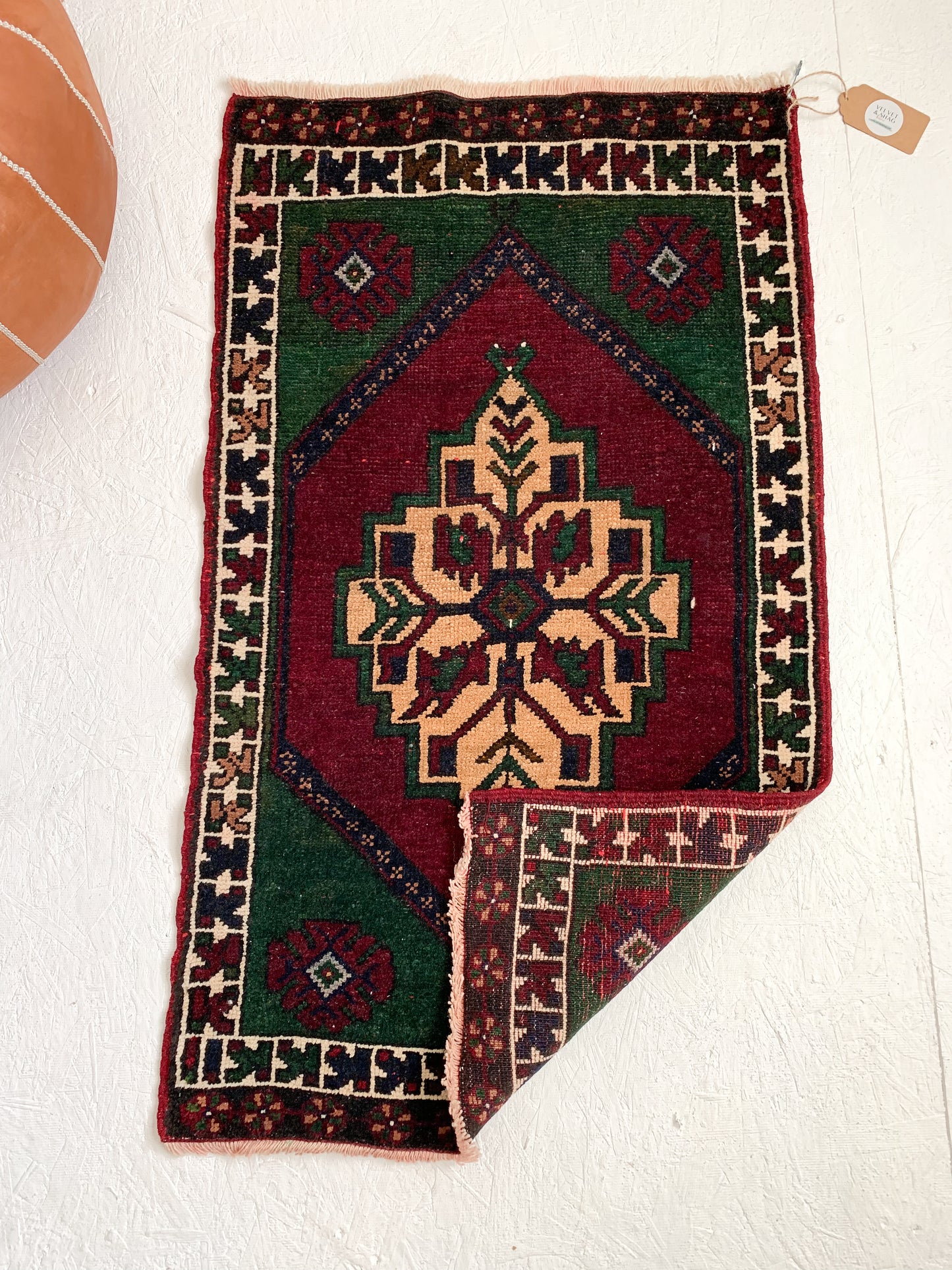 No. 509 - 1.9' x 3.4' Vintage Turkish Mini Rug