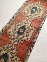 Load image into Gallery viewer, No. R1008 - 2.5&#39; x 9.2&#39; Vintage Turkish Runner Rug
