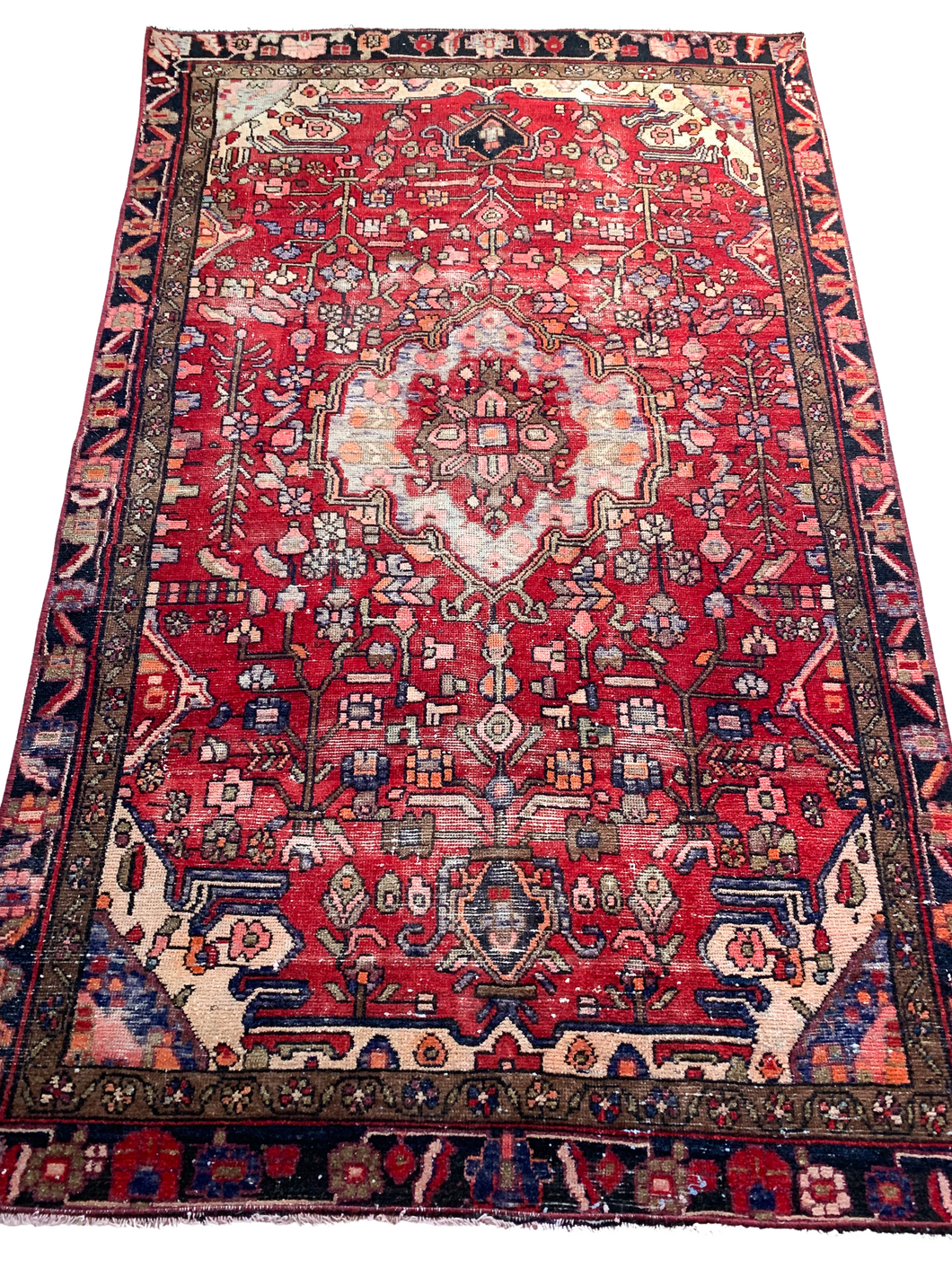 No. A1015 - 4.0' x 6.6' Vintage Persian Zanjan Area Rug