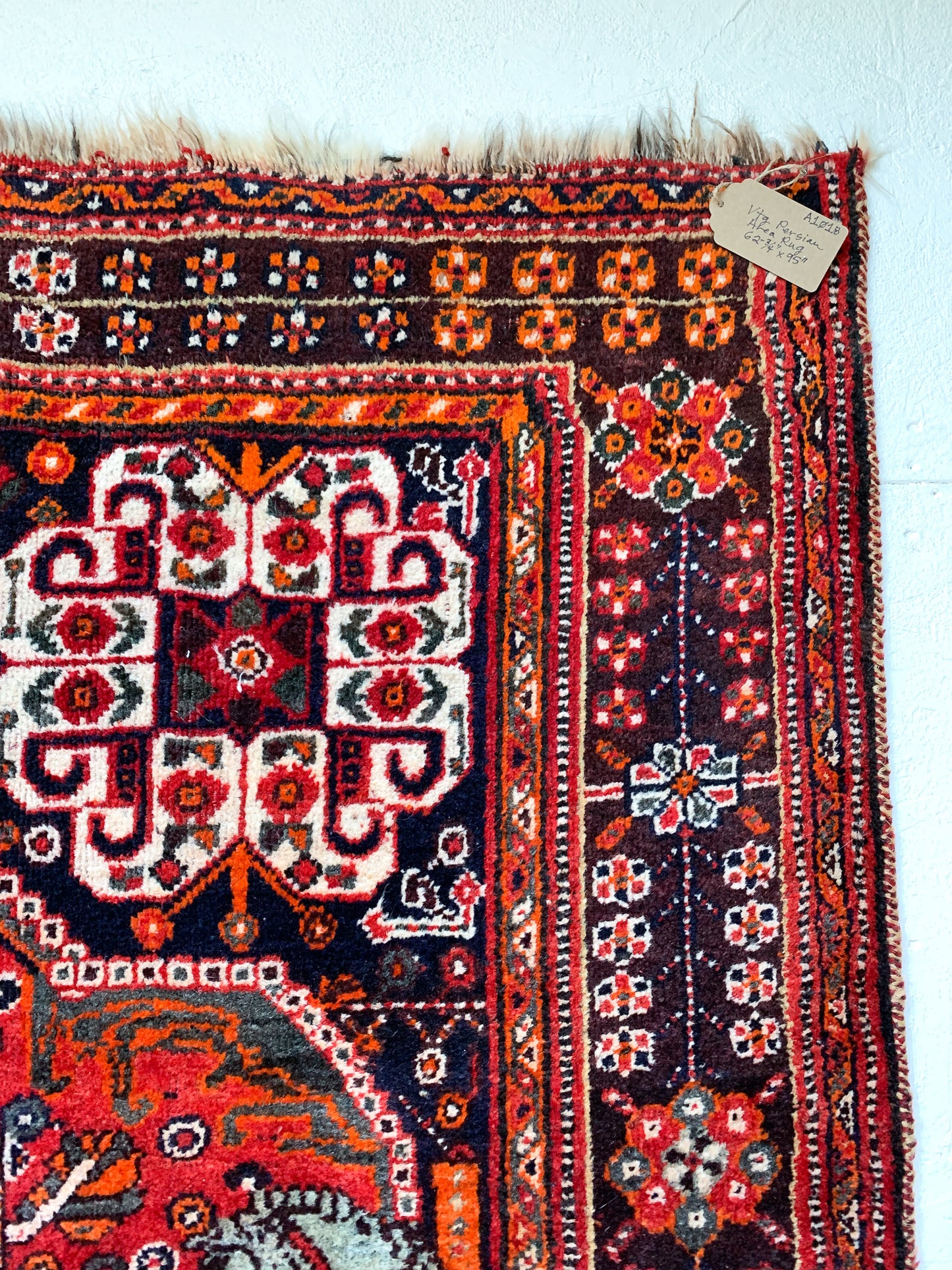 No. A1018 - 5.2' x 7.9' Vintage Persian Zanjan Area Rug