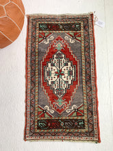 Load image into Gallery viewer, No. 527 - 1.8&#39; x 3.3&#39; Vintage Turkish Mini Rug
