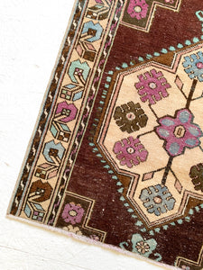 Reserved - No. A1024 - 3.0' x 4.0' Vintage Turkish Area Rug