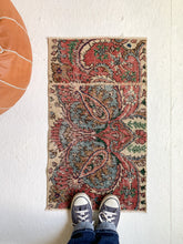 Load image into Gallery viewer, Reserved for Sarah - No. 536 - 1.5&#39; x 2.6&#39; Vintage Turkish Mini Rug
