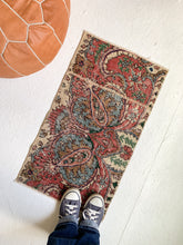 Load image into Gallery viewer, Reserved for Sarah - No. 536 - 1.5&#39; x 2.6&#39; Vintage Turkish Mini Rug
