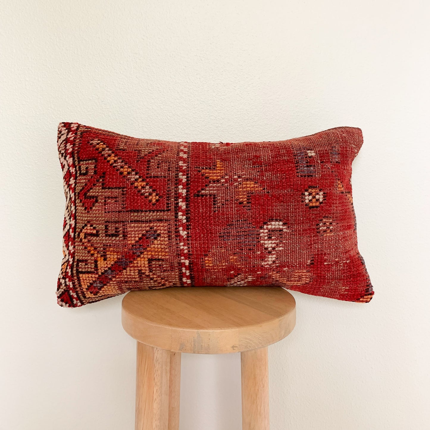 Megan - 12" X 20" Turkish Lumbar Pillow Cover