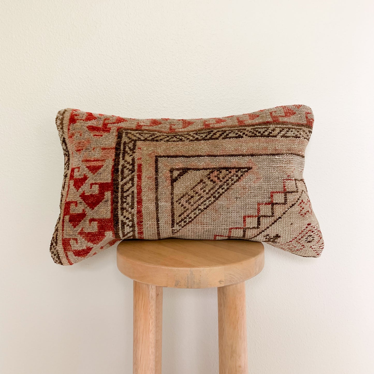 Joanna - 12" X 20" Turkish Lumbar Pillow Cover