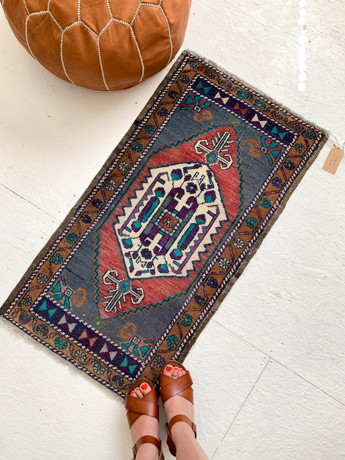 Madison - 1.8' x 3.5' Vintage Turkish Mini Rug