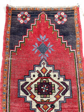 Load image into Gallery viewer, Ruby - 2.0&#39; x 3.7&#39; Vintage Turkish Mini Rug
