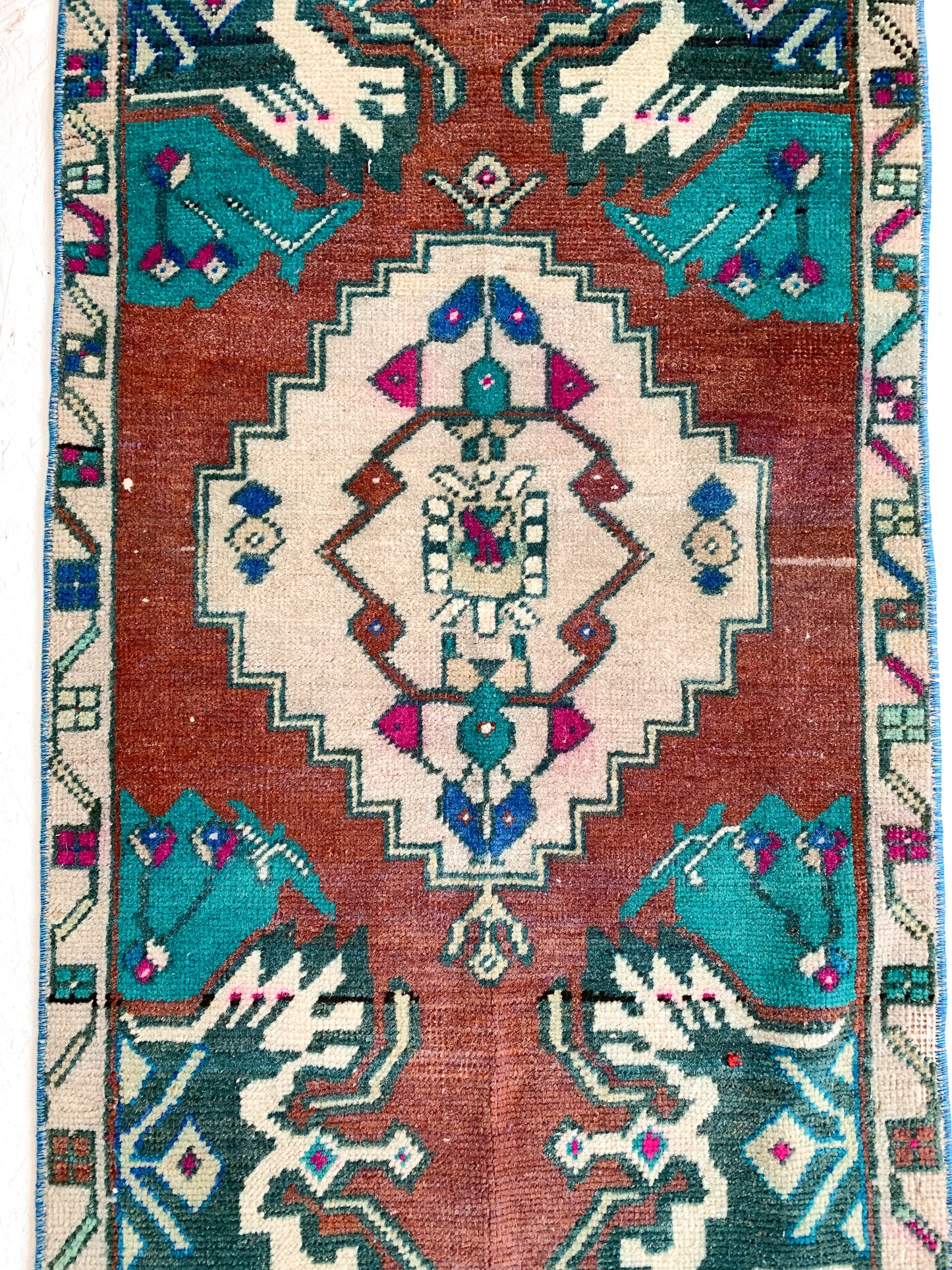 Grace - 1.7' x 4.2' Vintage Turkish Mini Rug