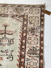 Load image into Gallery viewer, Glory - 6.2&#39; x 9.3&#39; Vintage Turkish Area Rug
