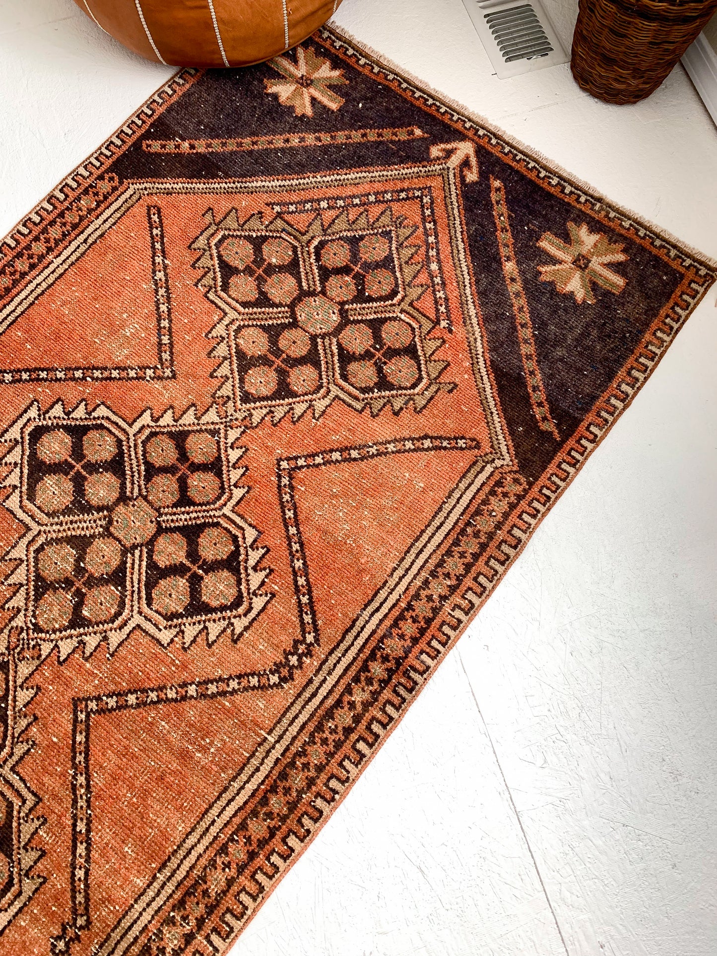 Carol - 3.0' x 10.5' Vintage Turkish Runner Rug