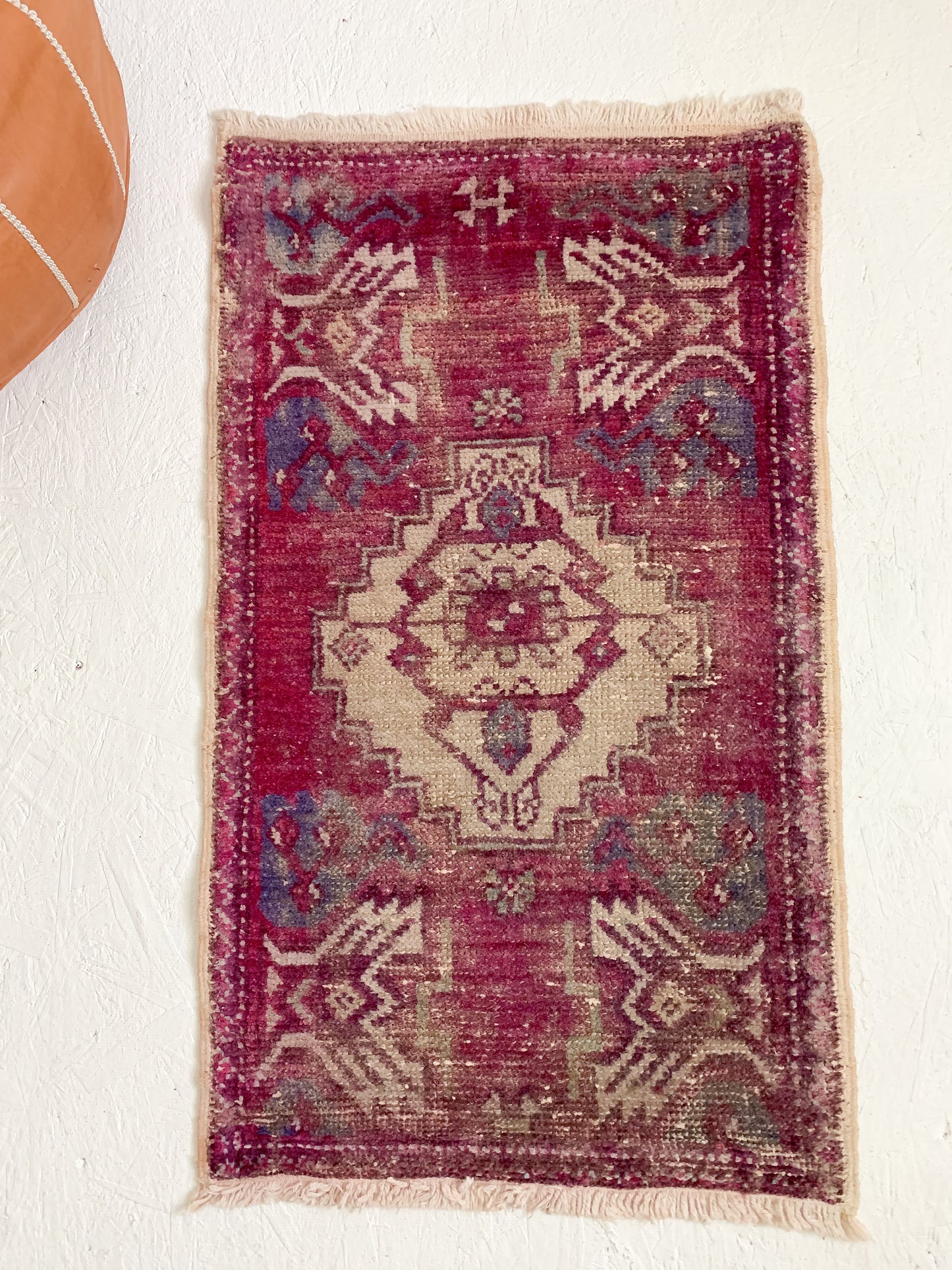 Pixie - 1.7' x 2.9' Vintage Turkish Mini Rug